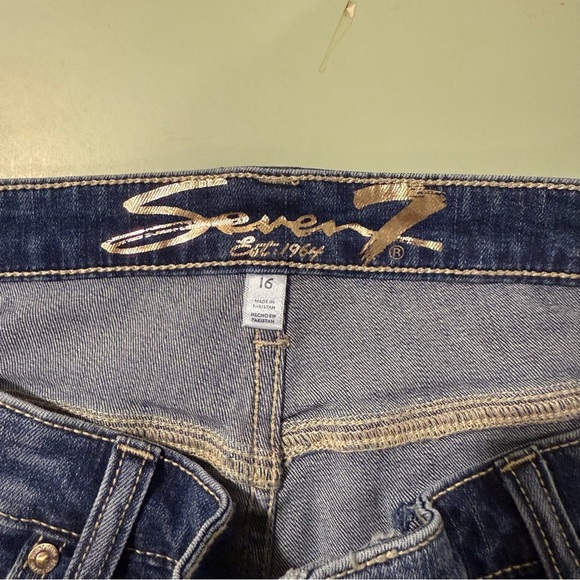 NWT Seven7 The Weekend Mid Rise Jean Shorts- 16 - Picture 6 of 9